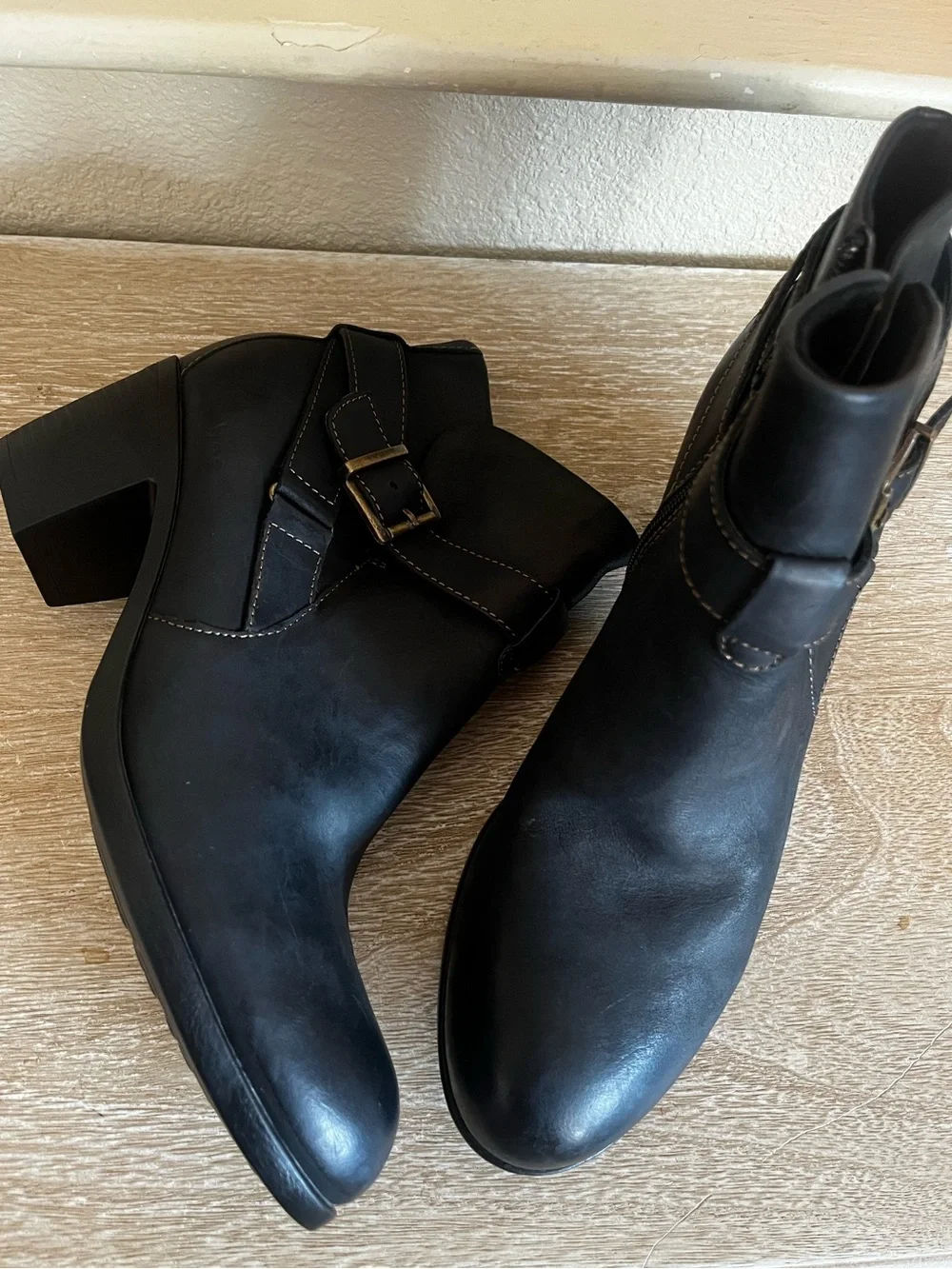 BOC by Born | Black leather Shea Booties With Buckles Womens Size 11